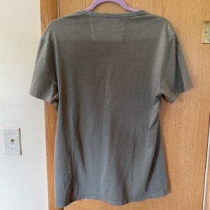 Banana Republic Shirts - Men’s Banana Republic Pocket T-Shirt Size M Banana Republic Shirts - Men’s Banana Republic Pocket T-Shirt Size M